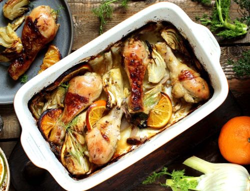 Pollo con hinojos y naranjas al horno